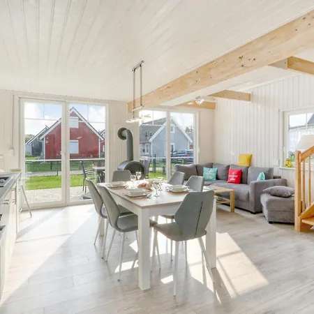 Nice In With 2 Bedrooms And Wifi