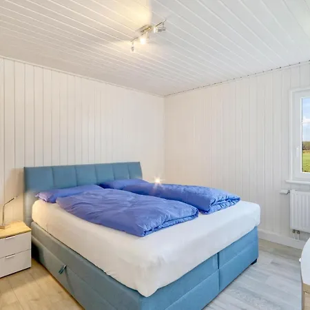 Σπίτι διακοπών Nice In With 2 Bedrooms And Wifi