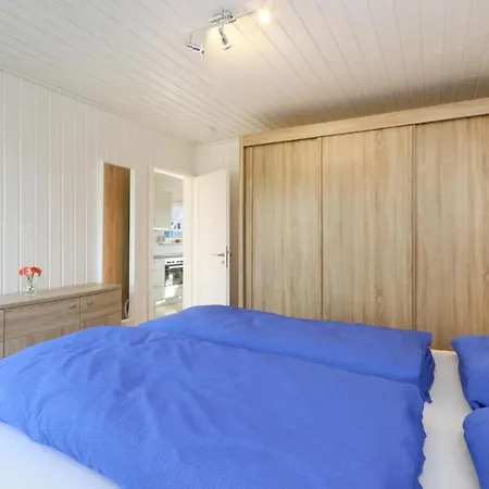 Nice In With 2 Bedrooms And Wifi Σπίτι διακοπών